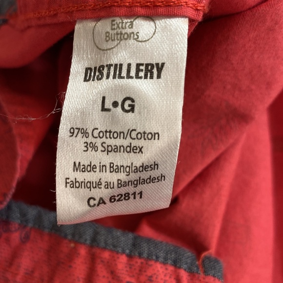 Distillery - Men’s button down shirt. Size L - Picture 4 of 8